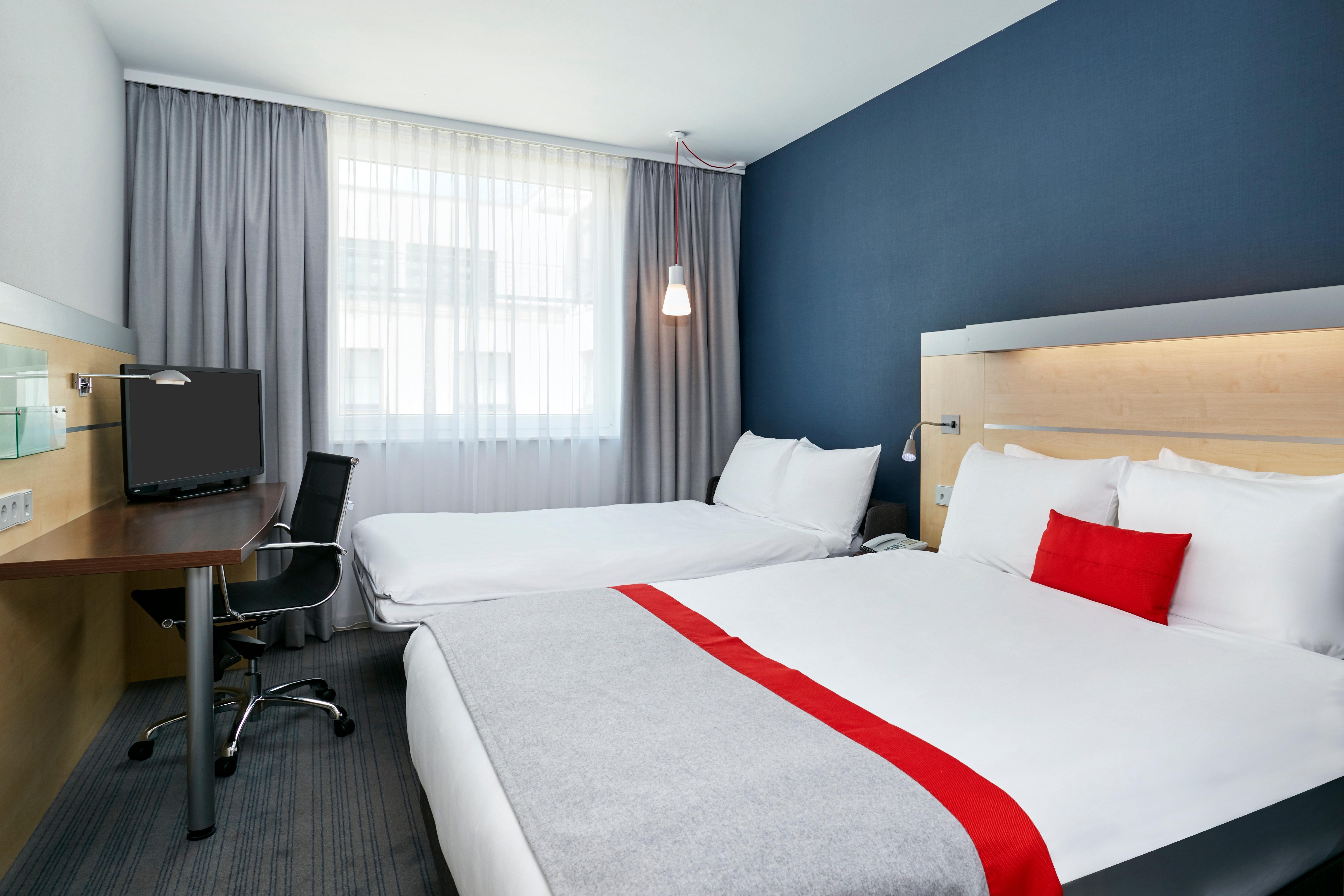 Holiday Inn Express Berlin City Centre By Ihg — Billeder 1